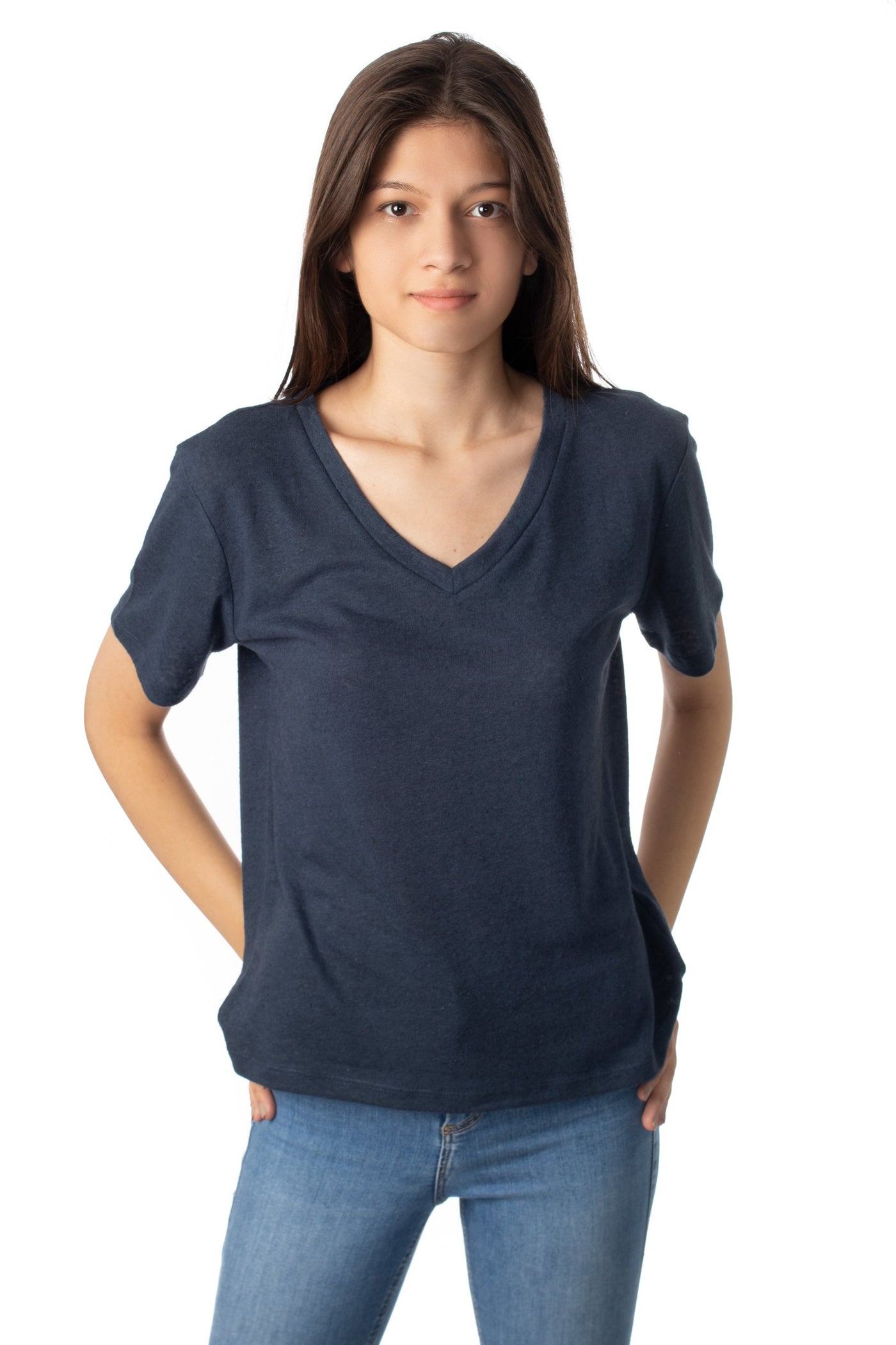 chassca V-neck linen t-shirt - Breakmood